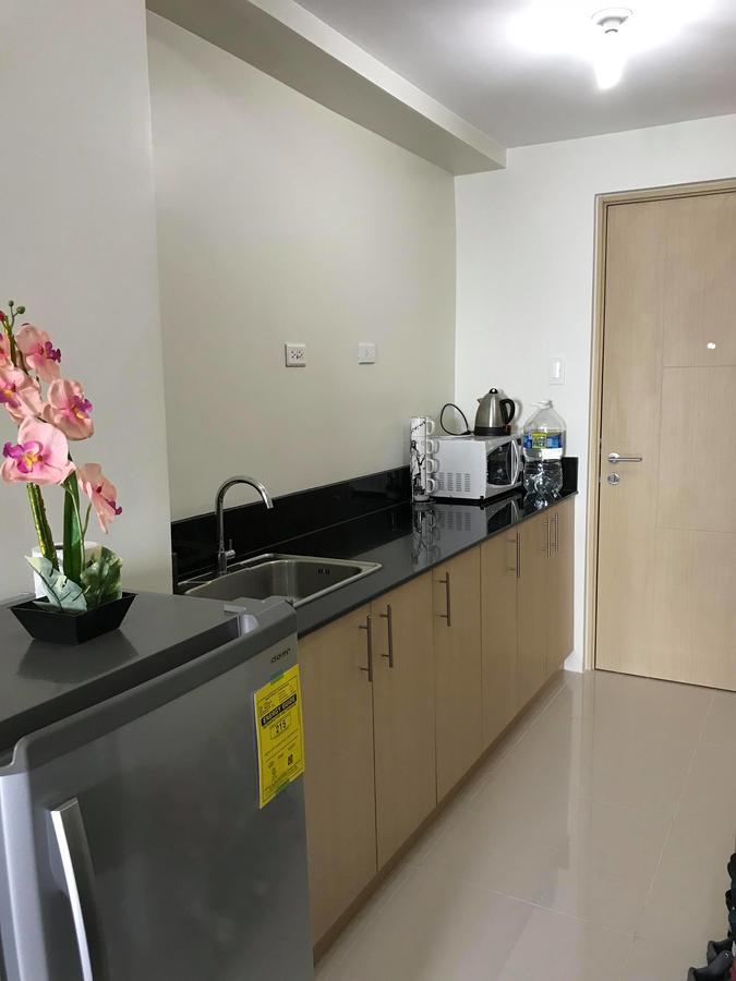 Jj Suites Tagaytay @ Wind Residences Тагайтай Экстерьер фото